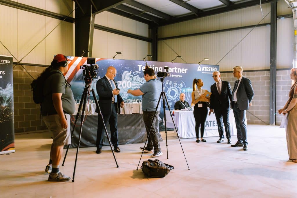 Wondergold Pictures // Atesteo Grand Opening